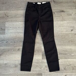 NWT Women’s 6 Universal Thread High Rise Black Skinny Jeans Super Stretch